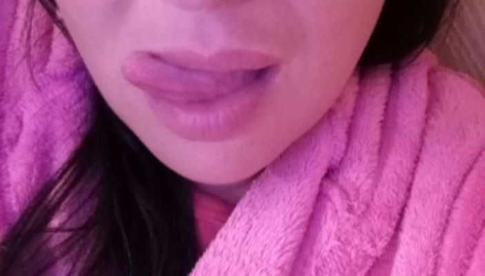 Анюта, +38 (068) 205-12-75 Девушка Аня (Одесса), +38 (068) 205-12-75