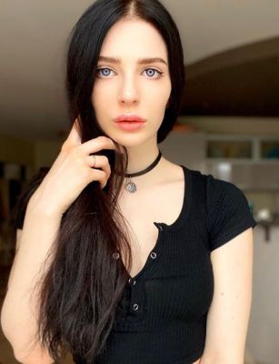 Алена, тел. +38 (093) 260-17-16 - секс при массаже и другие удовольствия