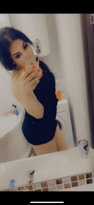 Китайская проститутка Эльза, 23 лет